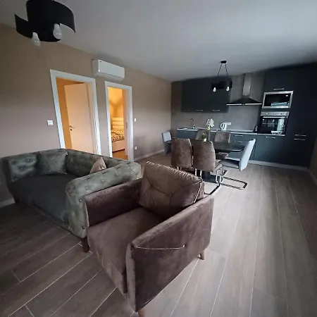 Apartman Noel Izimje Exterior foto